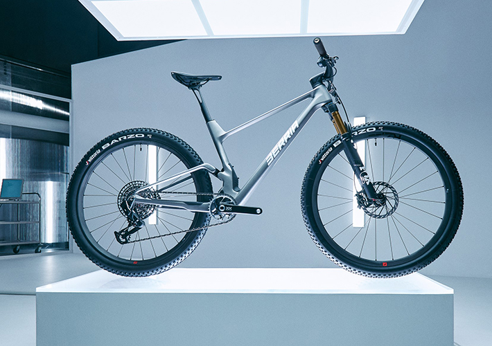 foto noticia Berria Bikes lanza la nueva generación de Mako con un revolucionario sistema de suspensión invisible patentado.